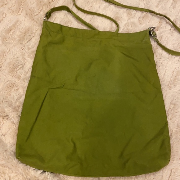 Old navy Tote - Picture 2 of 3